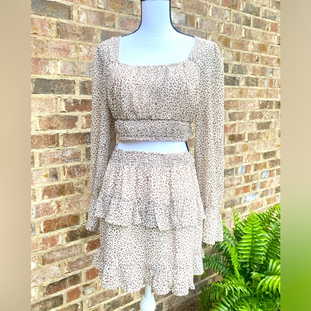 Altard State 2 piece Tan Animal Print Tiered Skirt Cropped Top Set Medium Large